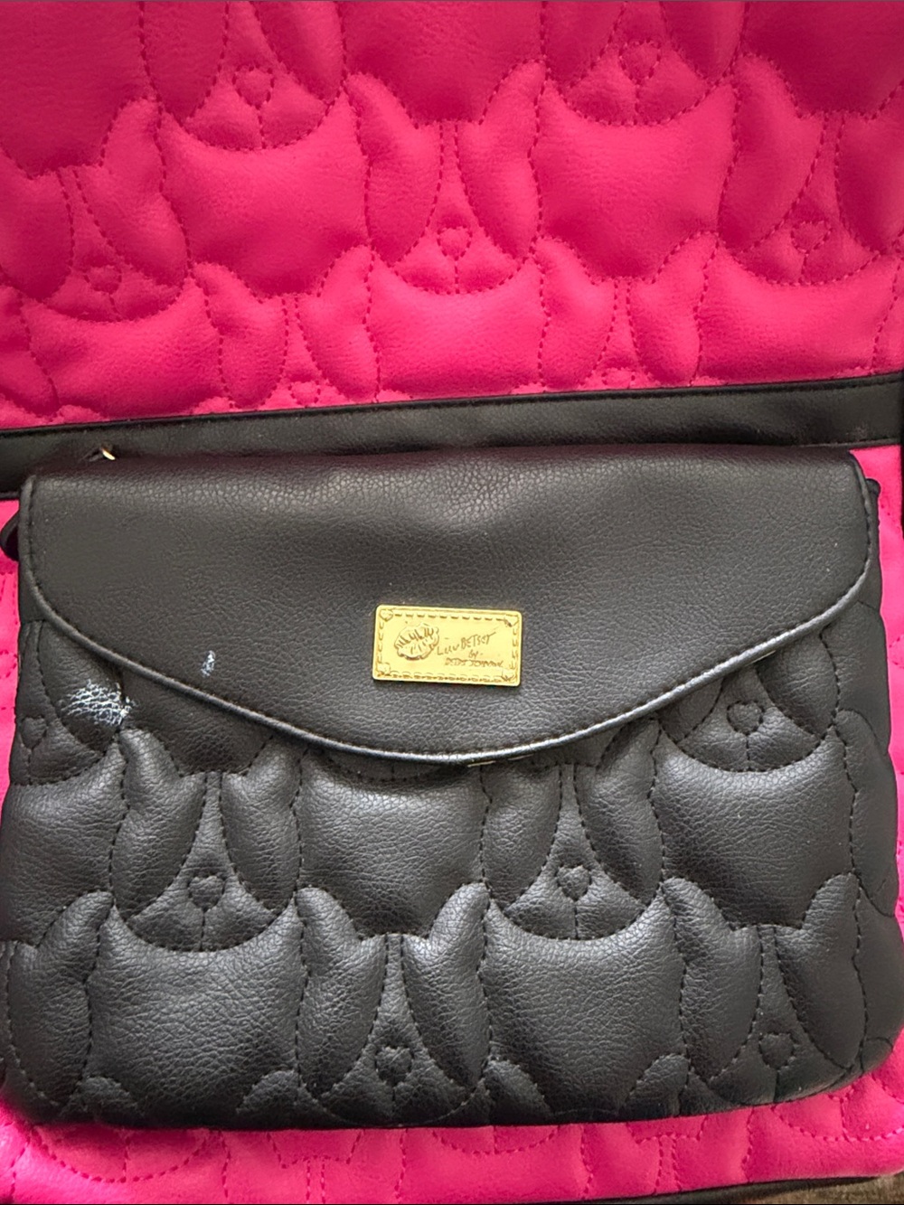 Betsey Johnson Hot Pink and Black Quilted Backpack - Picture 8 of 11